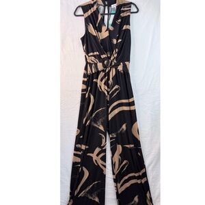 NWT-Gilli Black and Tan Abstract Print Sleeveless Jumpsuit with Belt